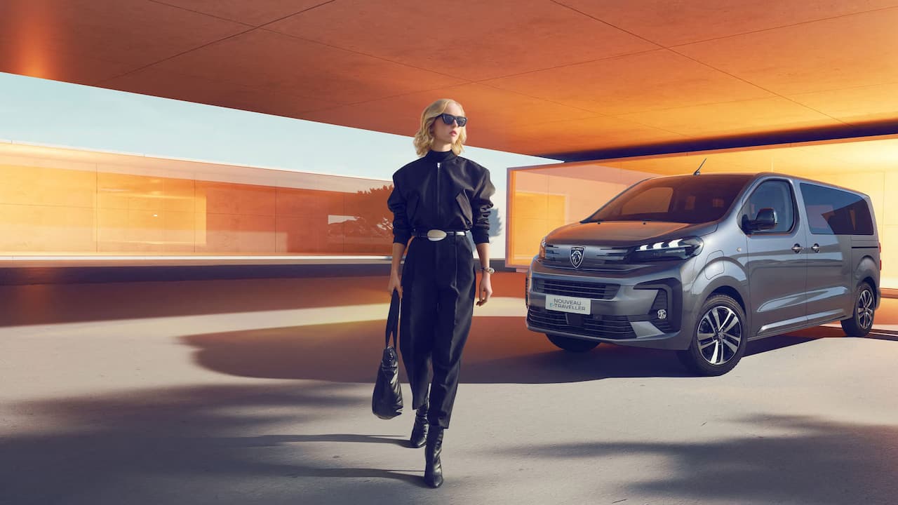 Nouveau TRAVELLERu TRAVELLER